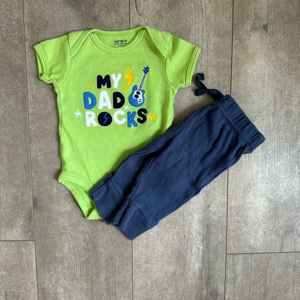 Newborn “My Dad Rocks” baby boy retro outfit carter’s / Koala Baby Cozy Euc